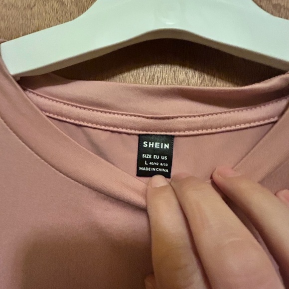 SALE Light Pink Pumpkin and Daisy Tee - Picture 3 of 5